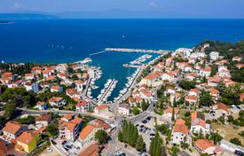 4 dormitorio casa de pueblo 118 m² en Malinska, Croacia. 750 000 €
