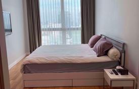 2-dormitorio apartamentos en condominio en Khlong Toei, Tailandia. $456 000