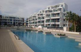2 dormitorio piso en Denia, España. 379 000 €