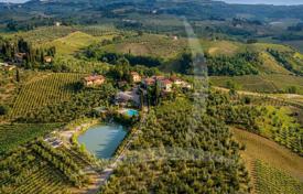 33 dormitorio villa 1400 m² en Florencia, Italia. 2 000 000 €