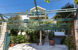 6 dormitorio chalet 287 m² en Budva city, Montenegro. 720 000 €