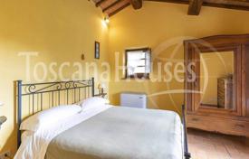Villa – San Casciano dei Bagni, Siena, Toscana,  Italia. 2 350 000 €