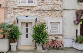 3 dormitorio casa de pueblo 60 m² en Umag, Croacia. 328 000 €