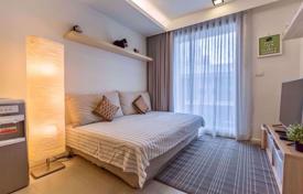 1-dormitorio apartamentos en condominio en Pathum Wan, Tailandia. 126 000 €