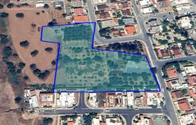 Terreno en Kato Polemidia, Chipre. 2 500 000 €