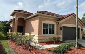 Casa de pueblo – Weston, Florida, Estados Unidos. $750 000