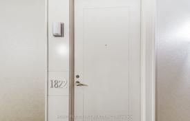 4 dormitorio piso en North York, Canadá. C$712 000