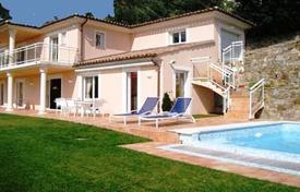 Villa – Mandelieu-la-Napoule, Costa Azul, Francia. 5 200 €  por semana
