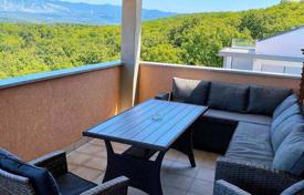 10 dormitorio casa de pueblo 390 m² en Primorje-Gorski Kotar County, Croacia. 880 000 €