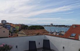 1 dormitorio piso 150 m² en Umag, Croacia. 650 000 €