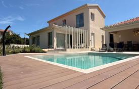 3 dormitorio casa de pueblo 180 m² en Tar, Croacia. 785 000 €