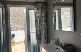 3 dormitorio piso 120 m² en Los Cristianos, España. 740 000 €