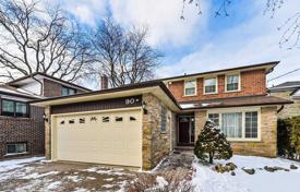 Casa de pueblo – Scarborough, Toronto, Ontario,  Canadá. C$1 804 000