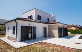 4 dormitorio casa de pueblo 153 m² en Poreč, Croacia. 1 462 000 €