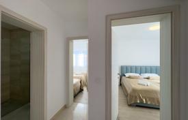 2 dormitorio piso 64 m² en Peroj, Croacia. 195 000 €