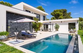 6 dormitorio chalet en Ventabren, Francia. 1 590 000 €