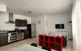 1-dormitorio apartamentos en condominio 48 m² en Miami Beach, Estados Unidos. $270 000