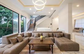 6 dormitorio villa 880 m² en Ungasan, Indonesia. $808 000