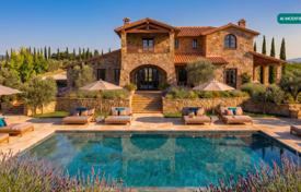 10 dormitorio finca rústica 300 m² en Chianciano Terme, Italia. 3 800 000 €