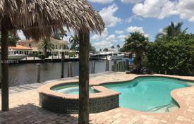 Villa – Fort Lauderdale, Florida, Estados Unidos. 1 589 000 €