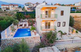 5 dormitorio villa 165 m² en Kash, Turquía. 16 103 000 TRY