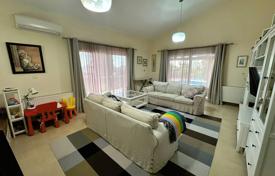 4 dormitorio villa 180 m² en Peyia, Chipre. 540 000 €