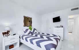2-dormitorio apartamentos en condominio 128 m² en Hallandale Beach, Estados Unidos. $675 000