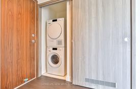 5 dormitorio piso en North York, Canadá. C$804 000