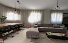 4 dormitorio piso 140 m² en Tel Aviv, Israel. $2 829 000