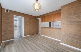 6 dormitorio piso en North York, Canadá. C$779 000