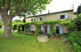 Villa – Saint-Rémy-de-Provence, Bouches-du-Rhône, Provenza - Alpes - Costa Azul,  Francia. 6 300 €  por semana