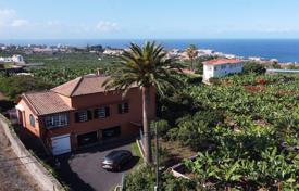 Finca rústica – Puerto de la Cruz, Islas Canarias, España. 1 500 000 €