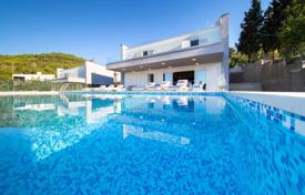 Villa – Vis, Split-Dalmatia County, Croacia. 589 000 €