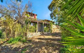9 dormitorio finca rústica en Vilaflor, España. 650 000 €
