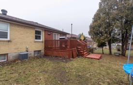 4 dormitorio casa de pueblo en Scarborough, Canadá. C$1 656 000