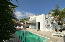 Villa – Costa Adeje, Islas Canarias, España. 3 200 000 €