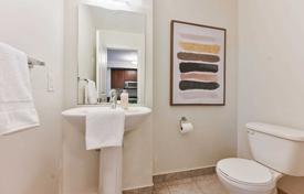 4 dormitorio piso en North York, Canadá. C$829 000