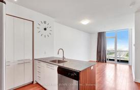 5 dormitorio piso en North York, Canadá. C$762 000