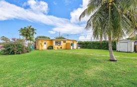 2 dormitorio casa de pueblo 89 m² en Miami, Estados Unidos. $399 000