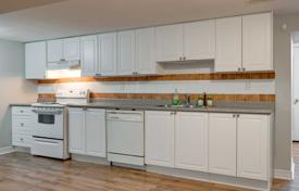 10 dormitorio casa de pueblo en North York, Canadá. C$1 789 000