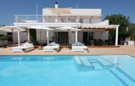 Villa – Ibiza, Islas Baleares, España. 4 600 €  por semana
