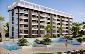 3 dormitorio piso 96 m² en Torrevieja, España. 540 000 €