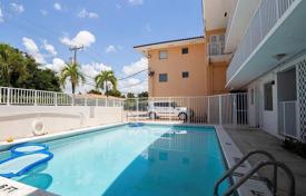 Condominio – Coral Gables, Florida, Estados Unidos. $305 000