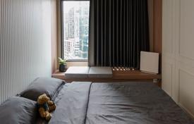 1-dormitorio apartamentos en condominio en Pathum Wan, Tailandia. $247 000