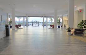 1-dormitorio apartamentos en condominio 79 m² en Miami Beach, Estados Unidos. $389 000