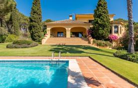 Villa – Sotogrande, Andalucía, España. 1 445 000 €