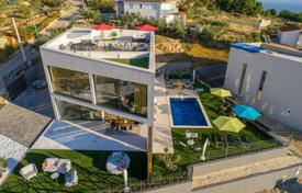 Villa – Podstrana, Split-Dalmatia County, Croacia. 1 400 000 €
