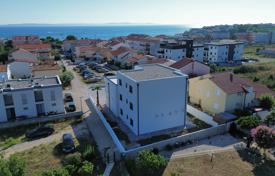 3 dormitorio piso 136 m² en Privlaka, Croacia. 418 000 €