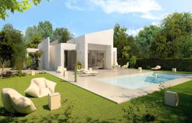 Situado a poca distancia andando de tiendas y restaurantes en Murcia. Villa con piscina privada (5*10) m² y jardín en parcela privada 1000.. 740 000 €