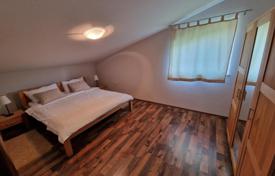 3 dormitorio piso 100 m² en Crikvenica, Croacia. 200 000 €